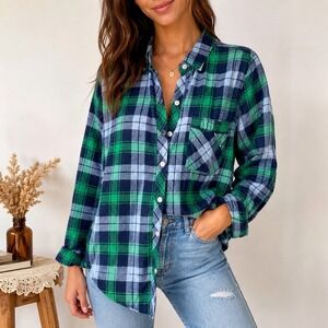 Aerie Green & Navy Plaid Flannel Button-Up Shirt Soft Grunge Cottagecore